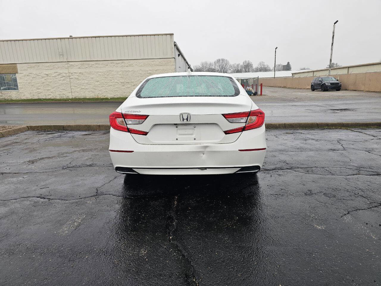 Used 2018 Honda Accord LX image 7