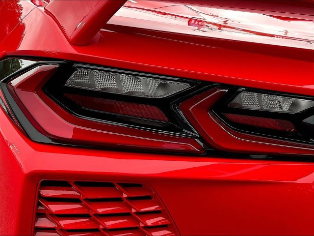Used 2021 Chevrolet Corvette Stingray Preferred Conv w/ Z51 Performance Package RWD image 21