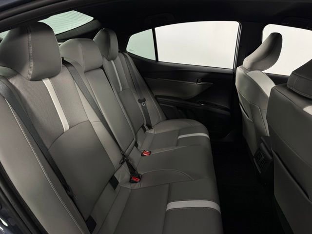 Used 2026 Toyota Camry SE FWD image 17