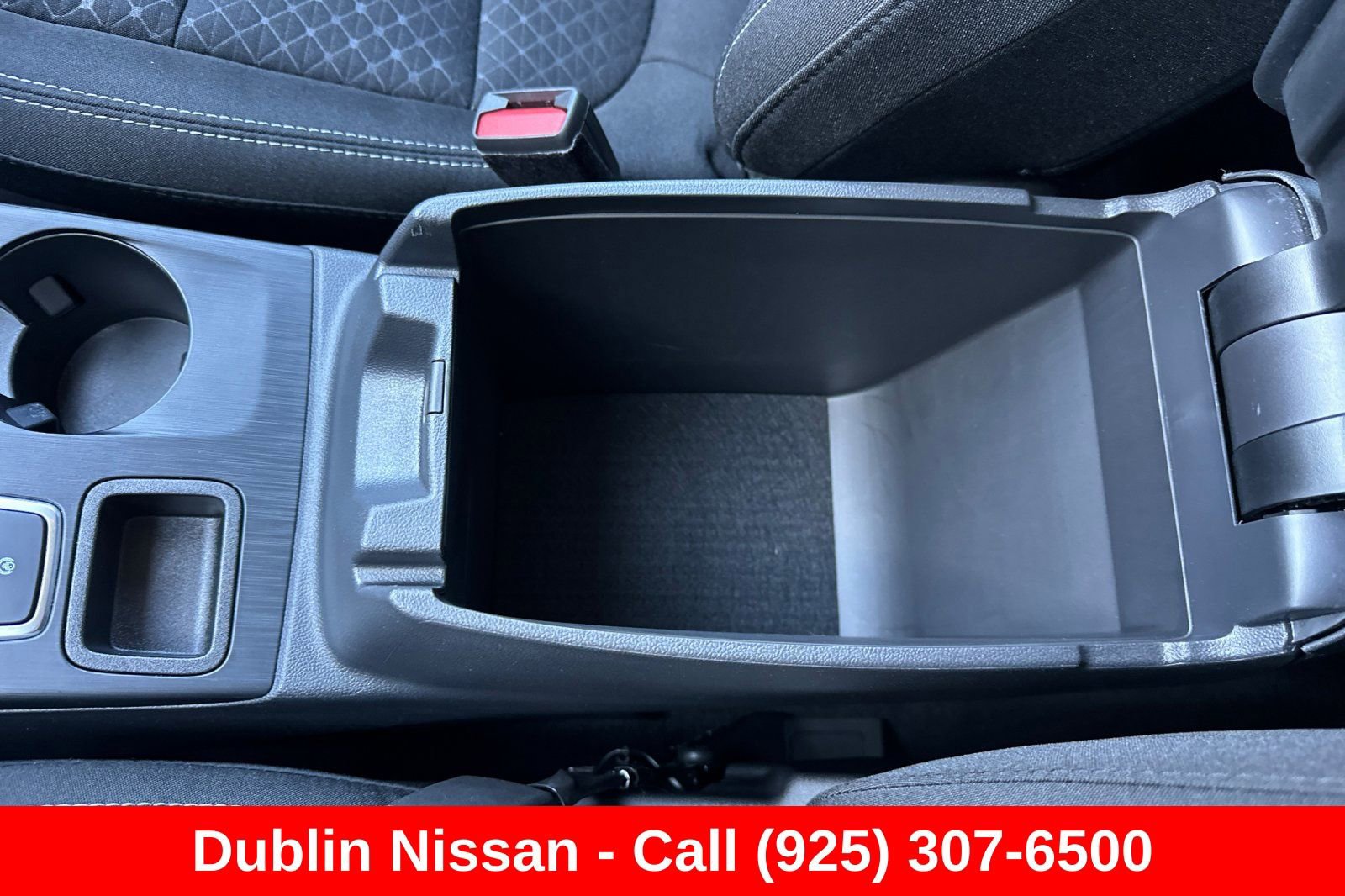 Used 2025 Ford Escape Active w/ Tech Pack #1 AWD/4WD image 33