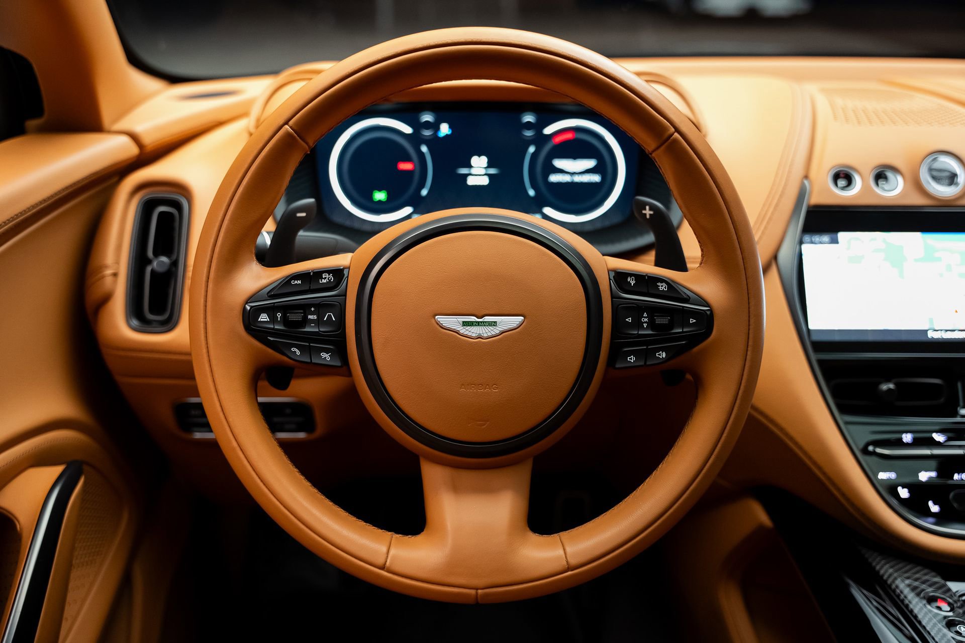 Used 2023 Aston Martin DBX 707 image 43