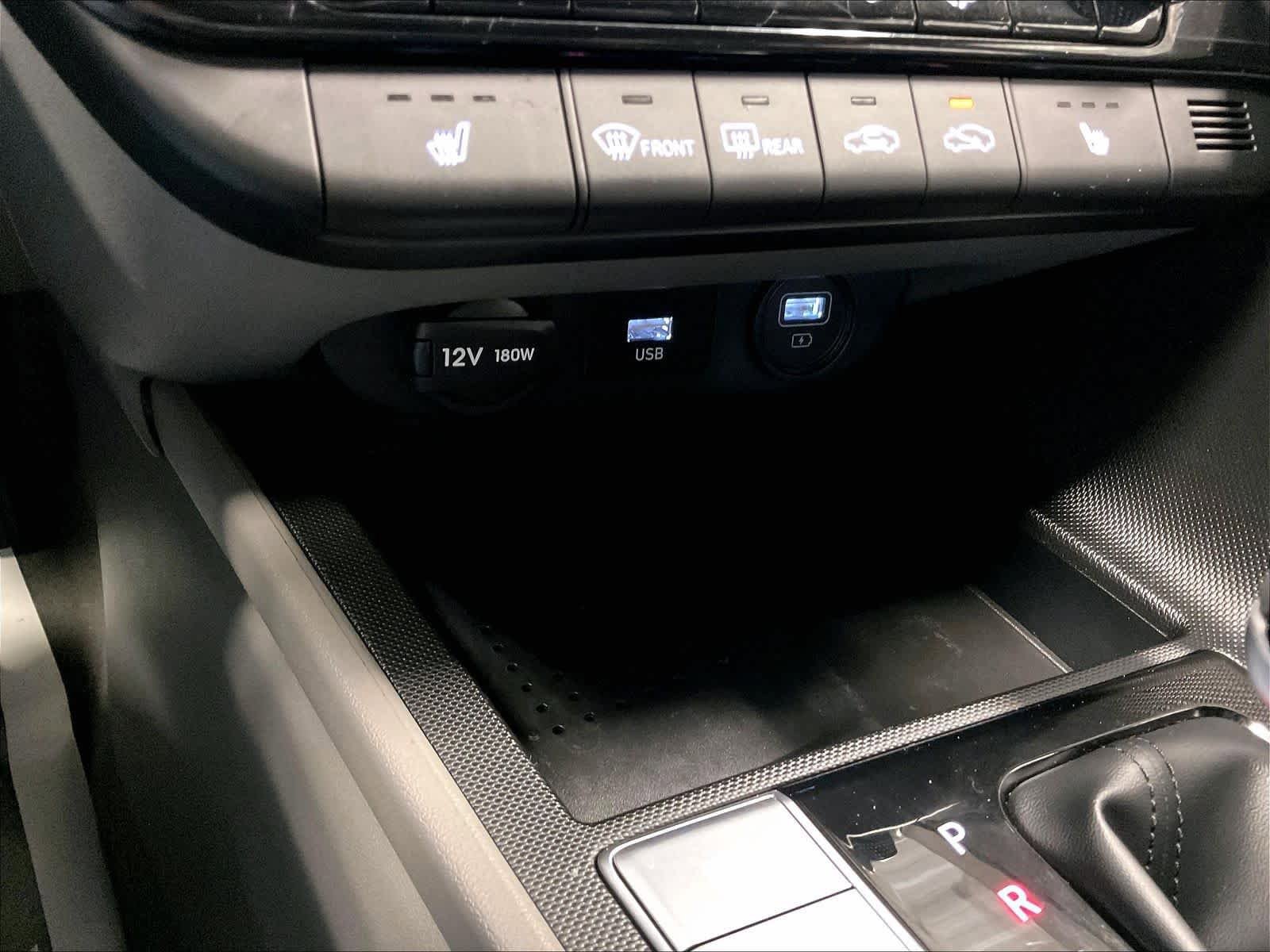 Used 2023 Hyundai Elantra SEL w/ Convenience Package FWD image 26