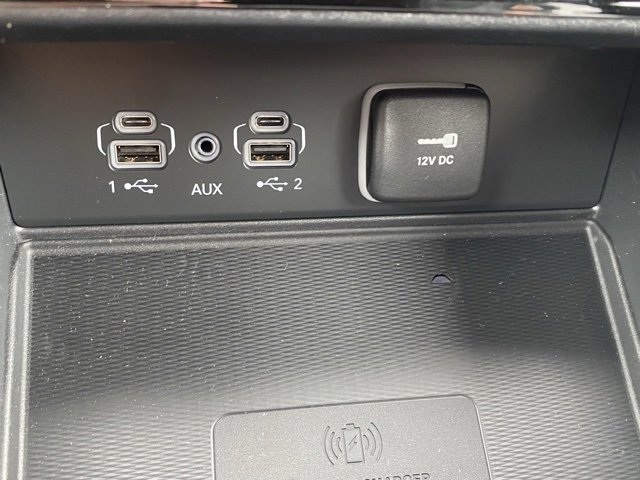 New 2025 Jeep Grand Cherokee L Altitude image 23