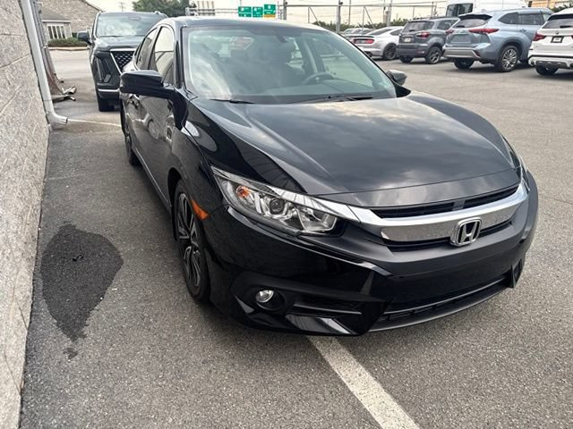 Used 2018 Honda Civic EX-T image 4