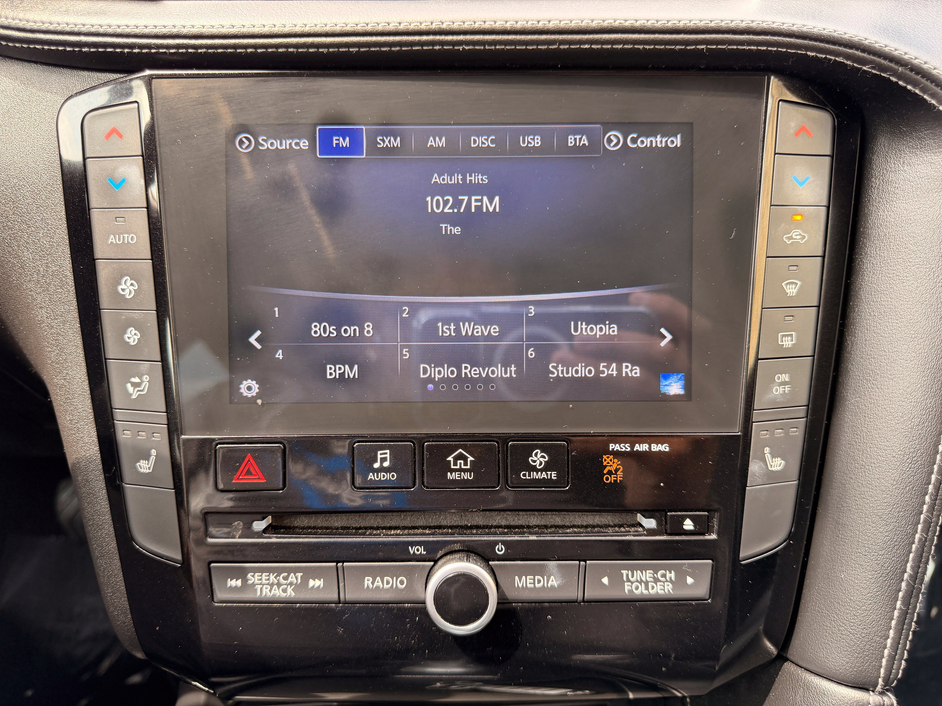 Used 2019 INFINITI QX50 Essential w/ Premium Heat Package AWD/4WD image 31