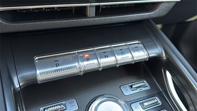 New 2026 Lincoln Nautilus Premier image 22