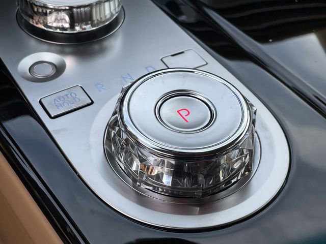 Used 2025 Genesis G80 2.5T image 25