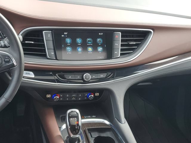 Certified 2018 Buick Enclave Avenir w/ Avenir Technology Package FWD image 15
