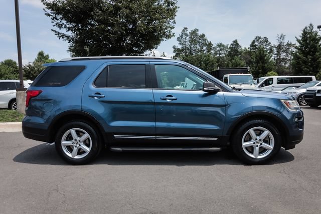 Used 2019 Ford Explorer XLT w/ Equipment Group 201A FWD image 7