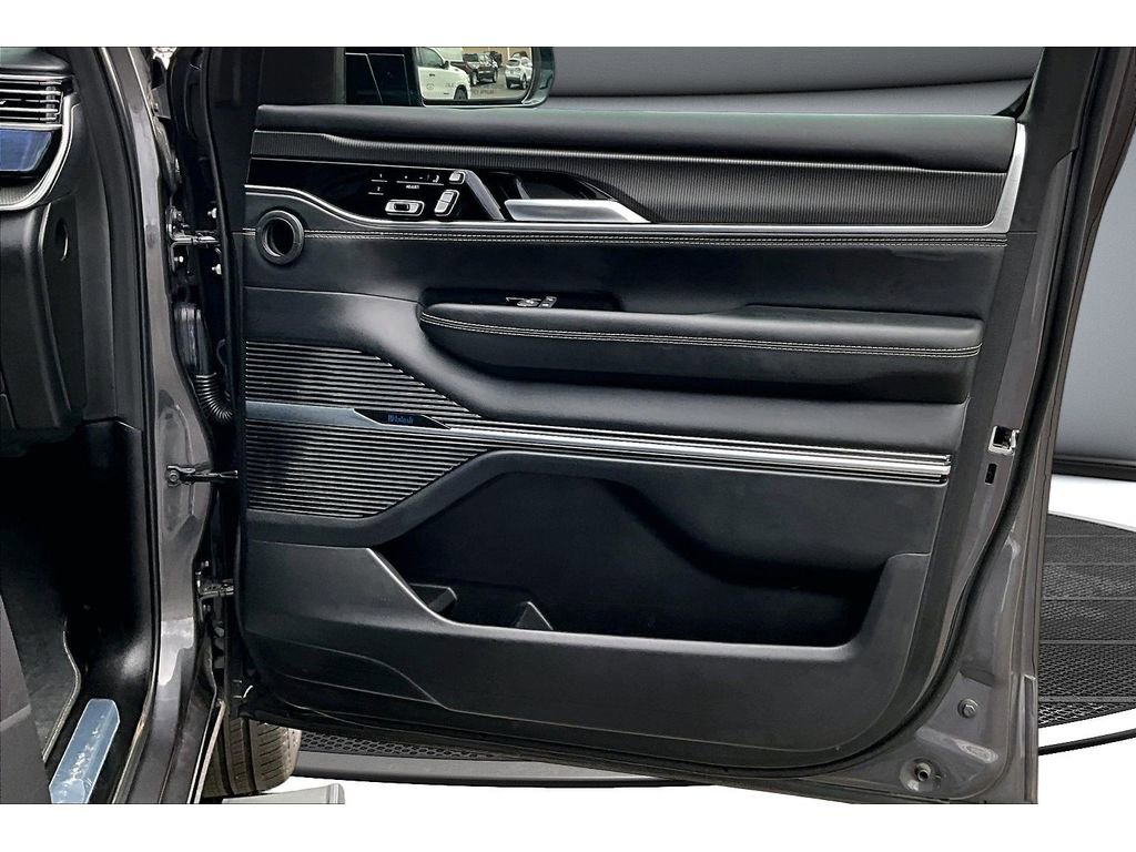 Certified 2024 Jeep Grand Wagoneer L Series II w/ Quick Order Packagew 28T image 21