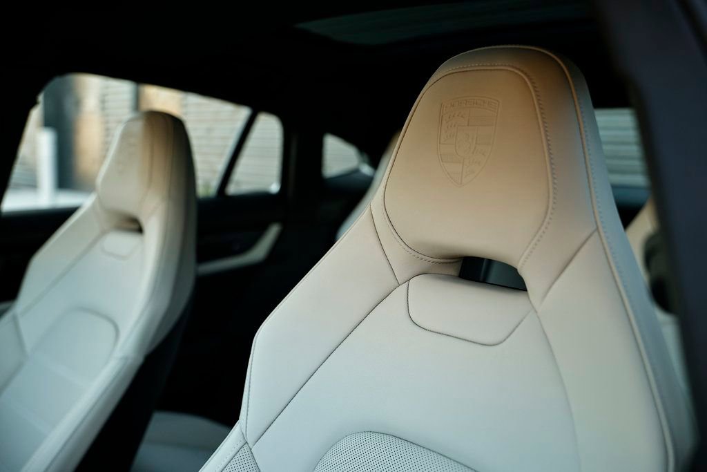 New 2026 Porsche Panamera 4 image 23