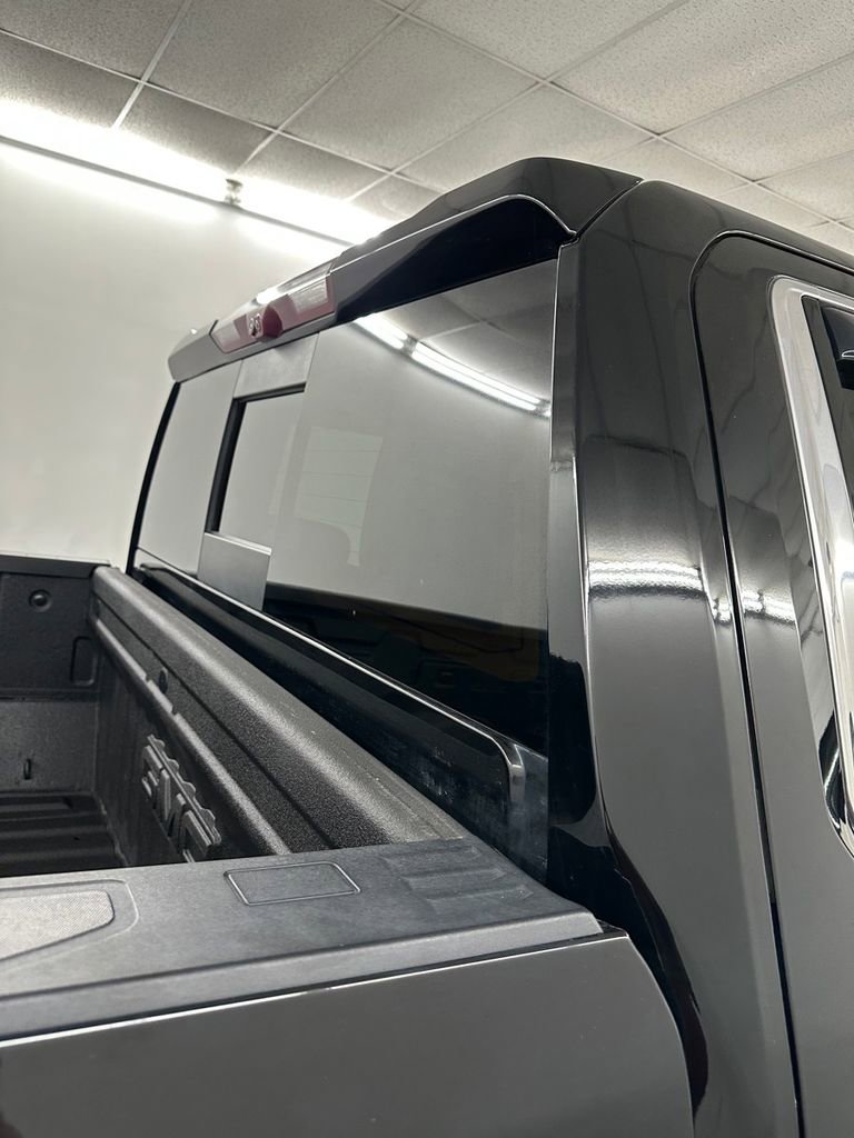 Used 2020 GMC Sierra 2500 SLT w/ SLT Premium Plus Package AWD/4WD image 32