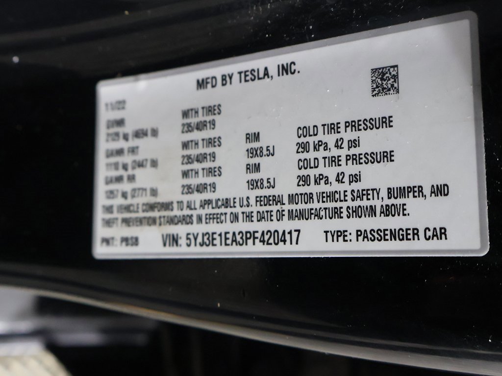 Used 2023 Tesla Model 3 Standard Range image 45