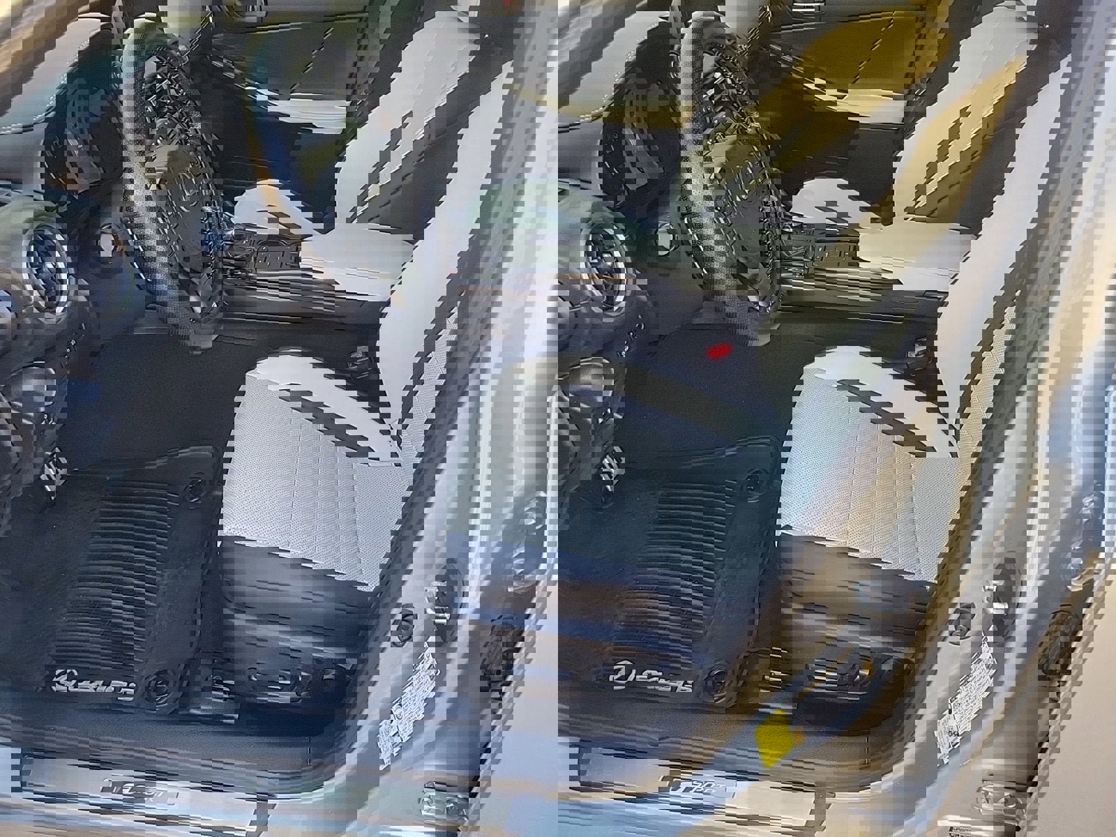 Used 2021 Lexus IS 350 F Sport w/ Navigation Package image 11