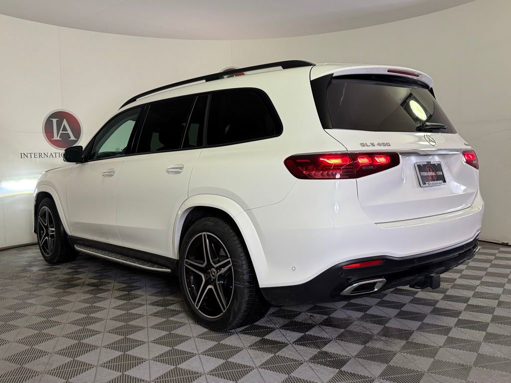 Used 2026 Mercedes-Benz GLS 450 4MATIC image 6