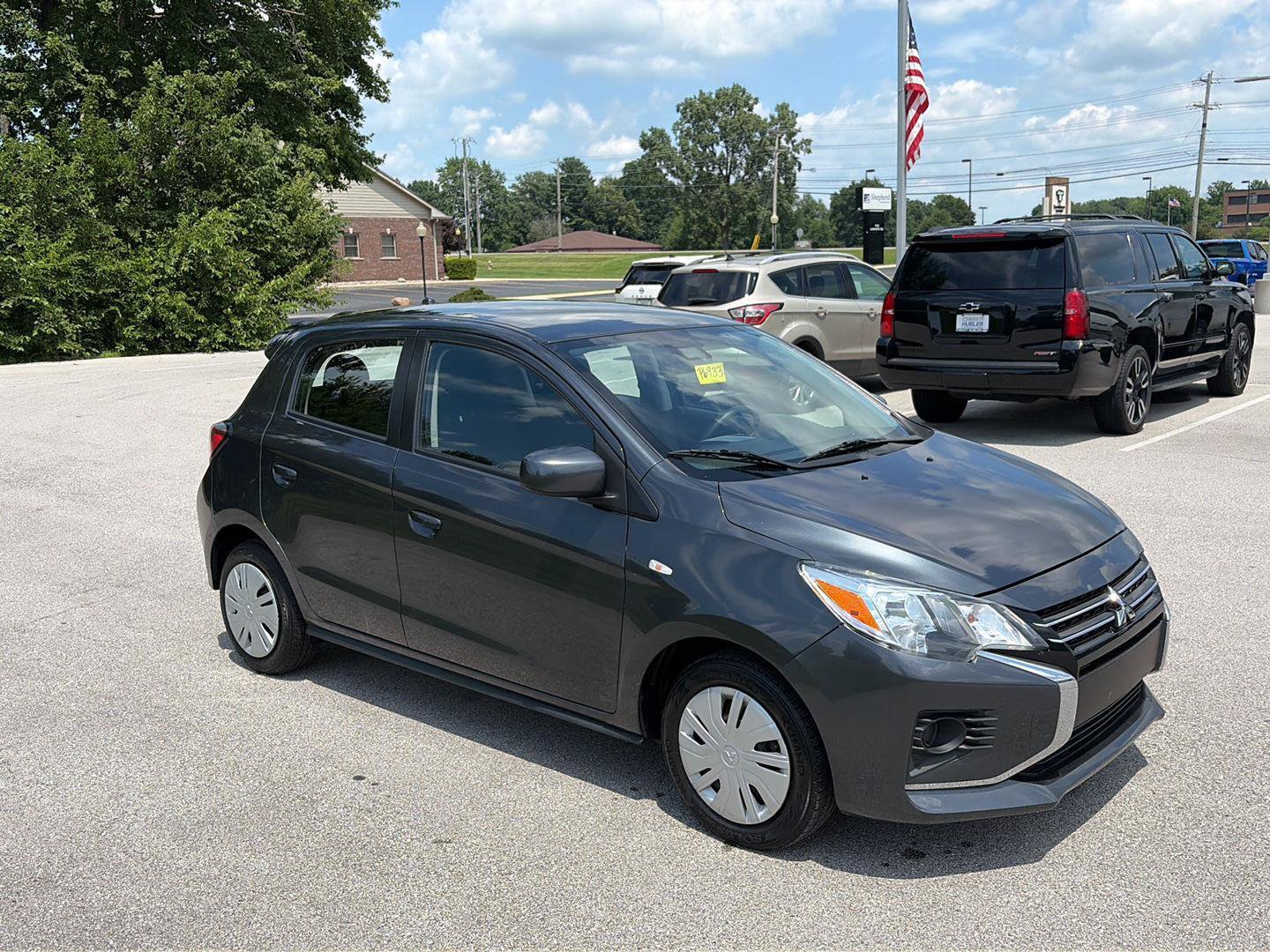 Used 2024 Mitsubishi Mirage ES FWD image 3