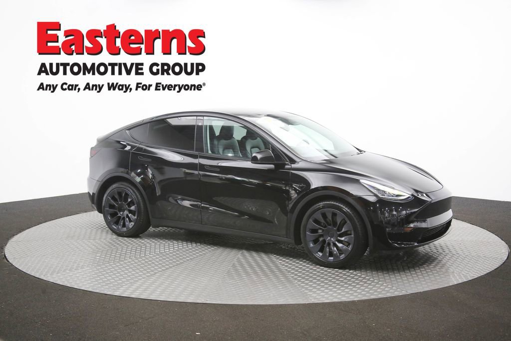 Used 2022 Tesla Model Y Long Range AWD/4WD image 41