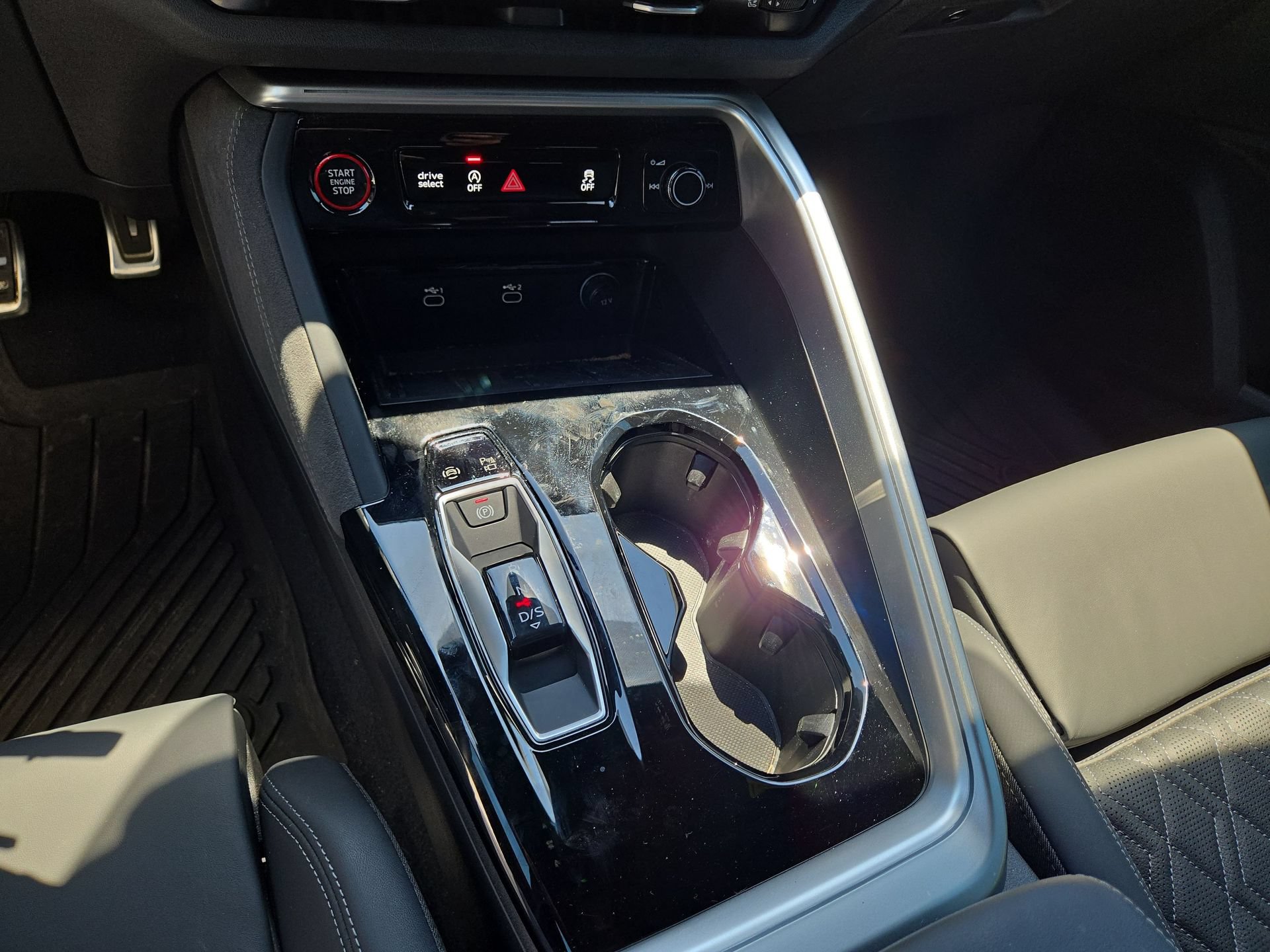 Certified 2025 Audi SQ5 Premium Plus AWD/4WD image 22