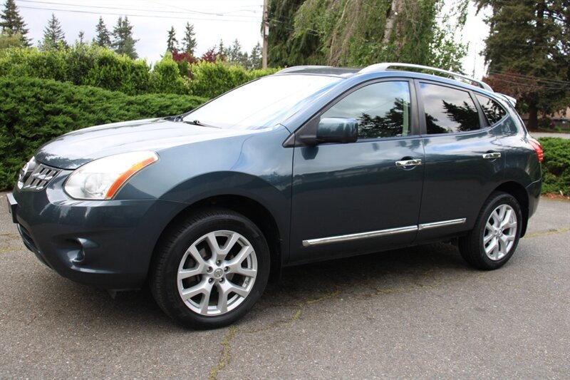 Used 2012 Nissan Rogue SL AWD/4WD image 1