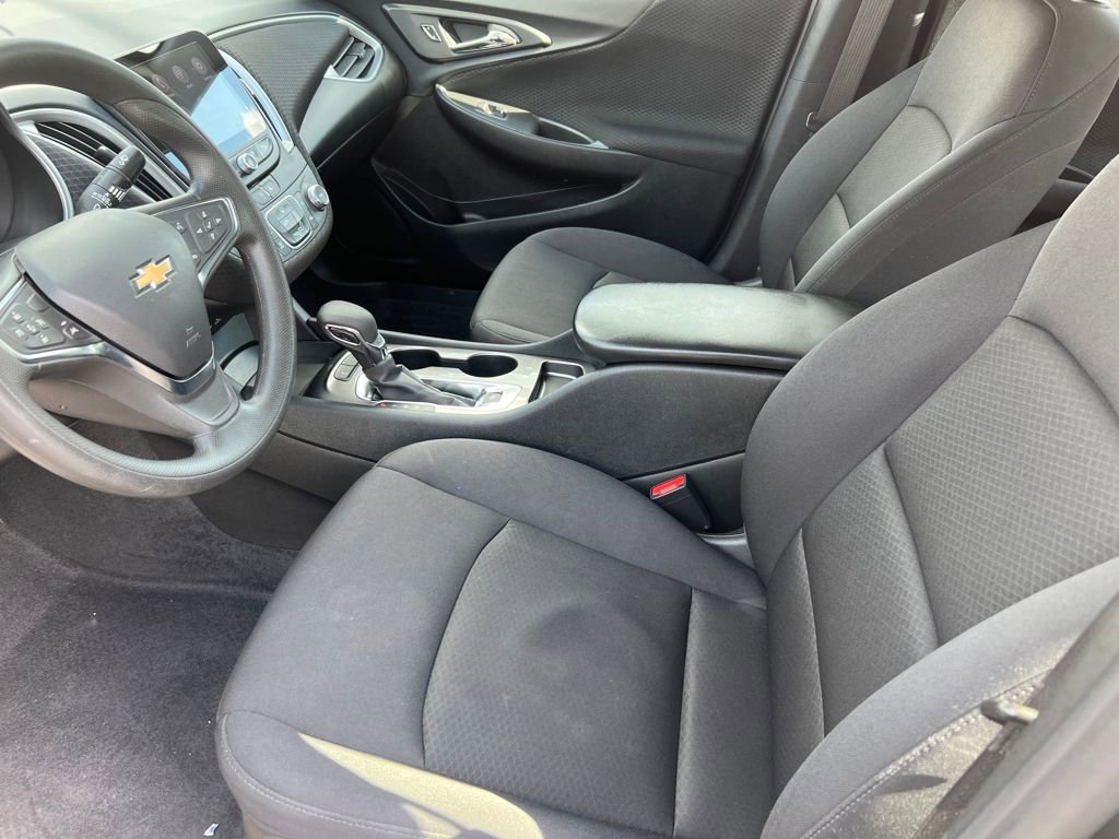 Used 2024 Chevrolet Malibu LS FWD image 9