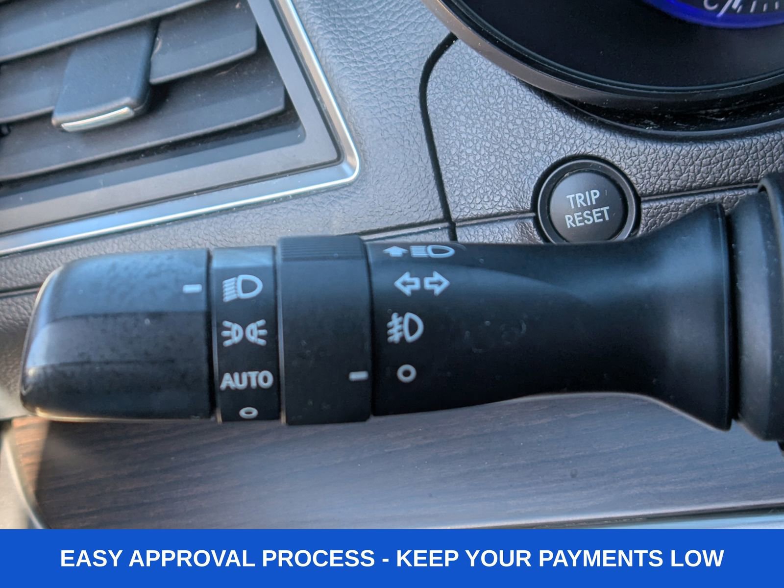 Used 2017 Subaru Legacy 2.5i Limited image 42