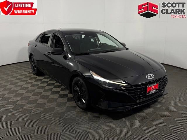Used 2022 Hyundai Elantra SEL w/ Convenience Package image 1