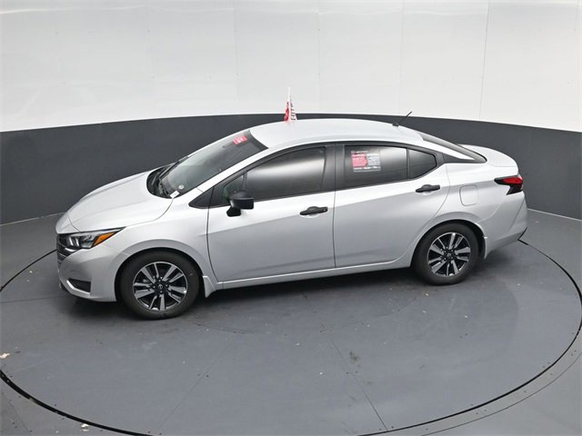 Used 2025 Nissan Versa S w/ S Plus Package image 44