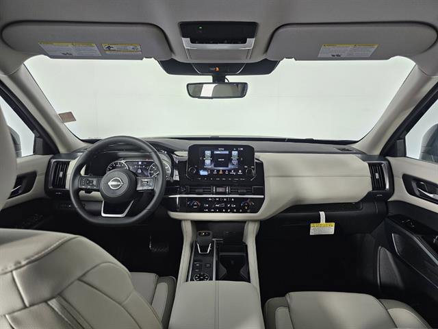 New 2025 Nissan Pathfinder SL AWD/4WD image 28