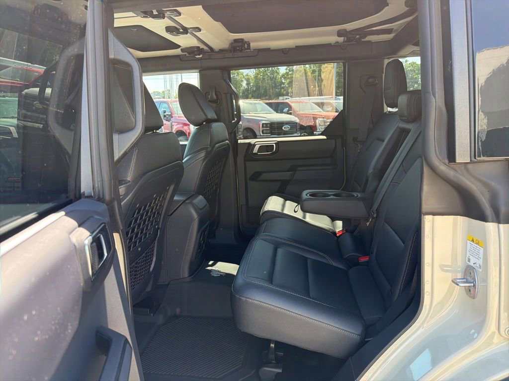 Certified 2025 Ford Bronco Badlands AWD/4WD image 14