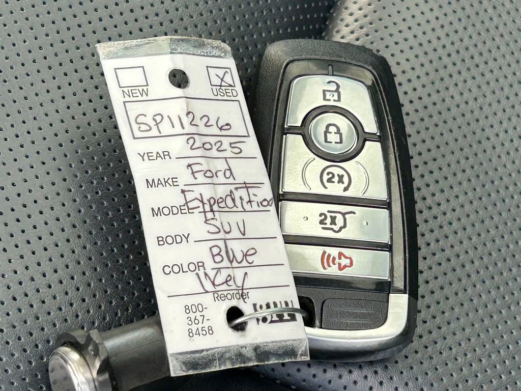 Used 2025 Ford Expedition Platinum w/ Driver's Package image 57