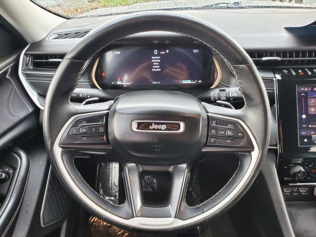 Used 2021 Jeep Grand Cherokee L Laredo w/ Luxury Tech Group I image 26