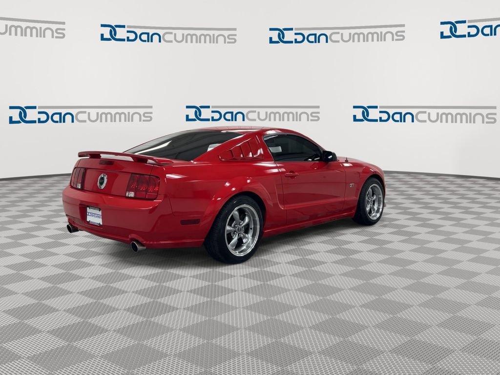 Used 2005 Ford Mustang GT RWD image 8