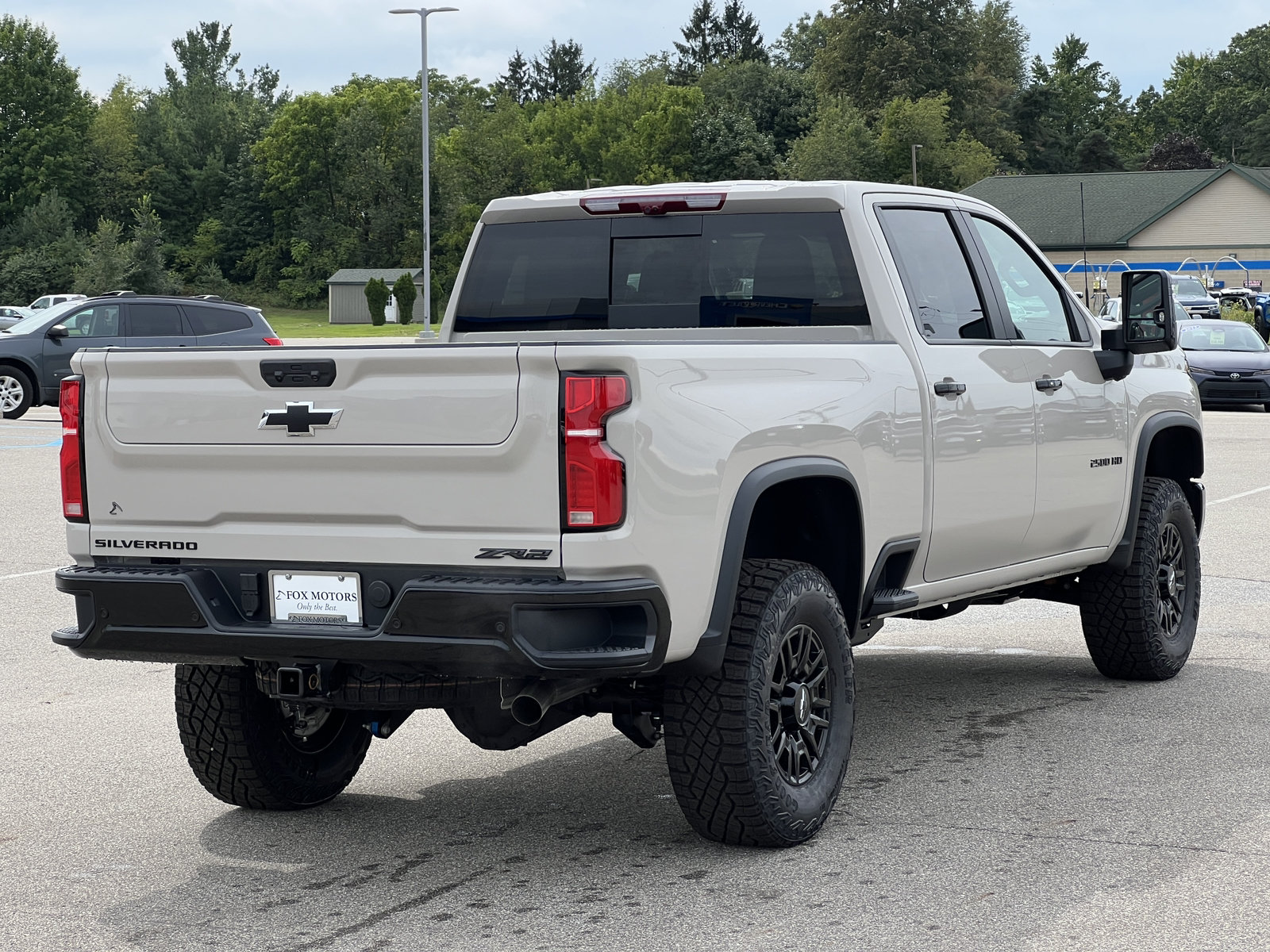 New 2026 Chevrolet Silverado 2500 ZR2 w/ LPO, Dark Essentials Package AWD/4WD image 10