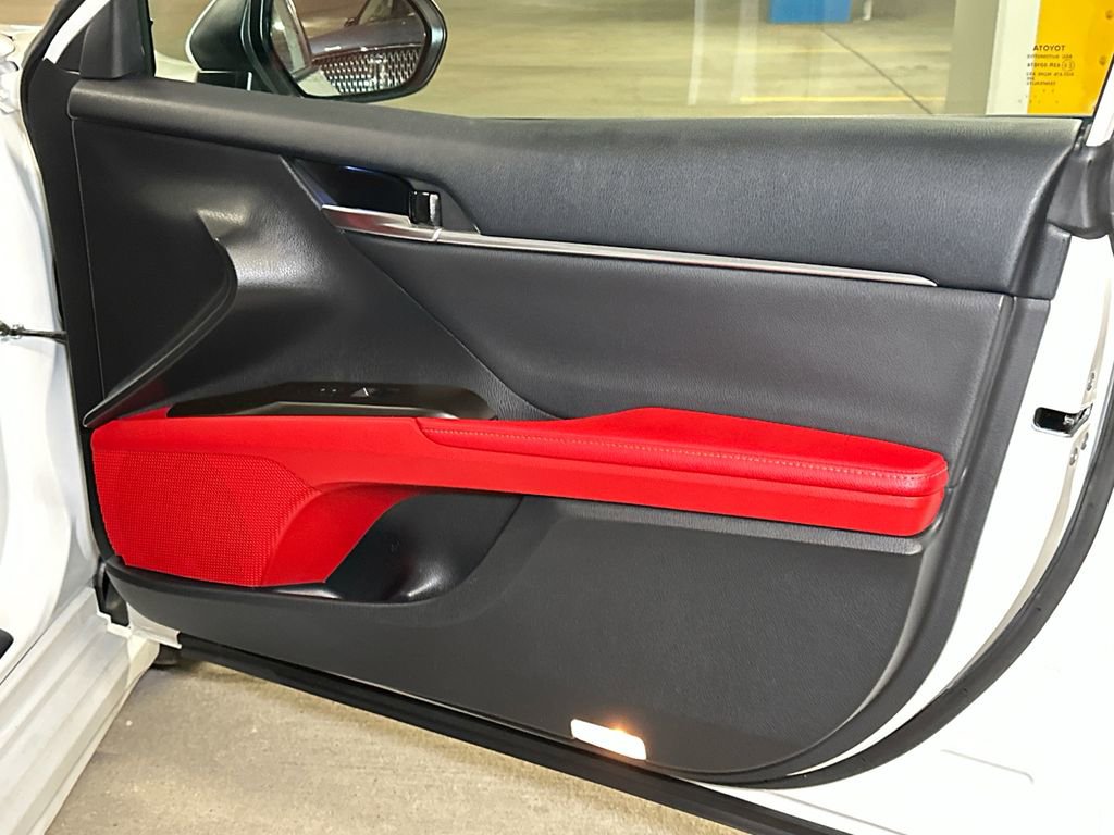 Used 2024 Toyota Camry XSE w/ Navigation Package image 13