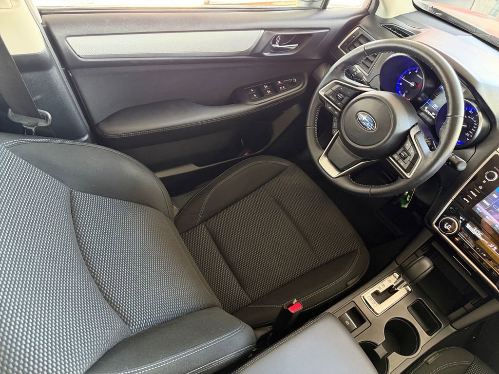 Used 2019 Subaru Outback 2.5i Premium AWD/4WD image 36