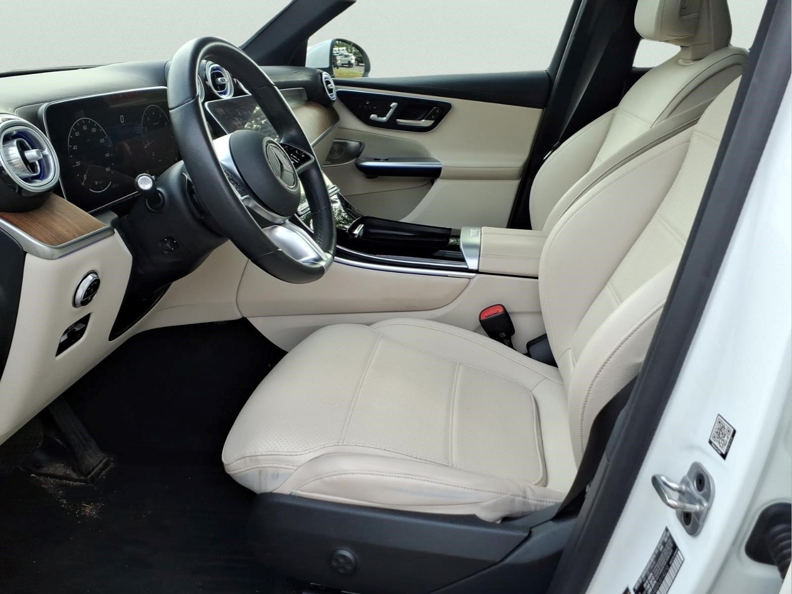 Certified 2023 Mercedes-Benz GLC 300 4MATIC image 10