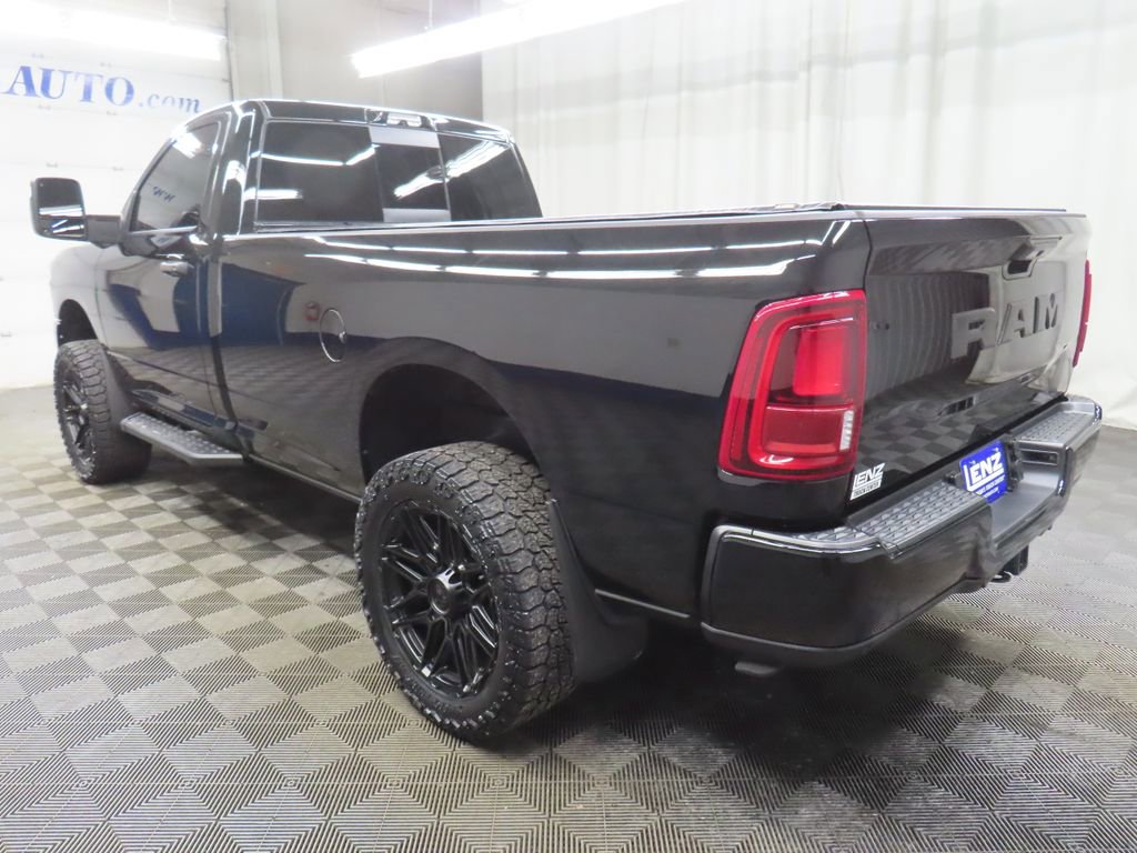 Used 2025 RAM 2500 Big Horn AWD/4WD image 7