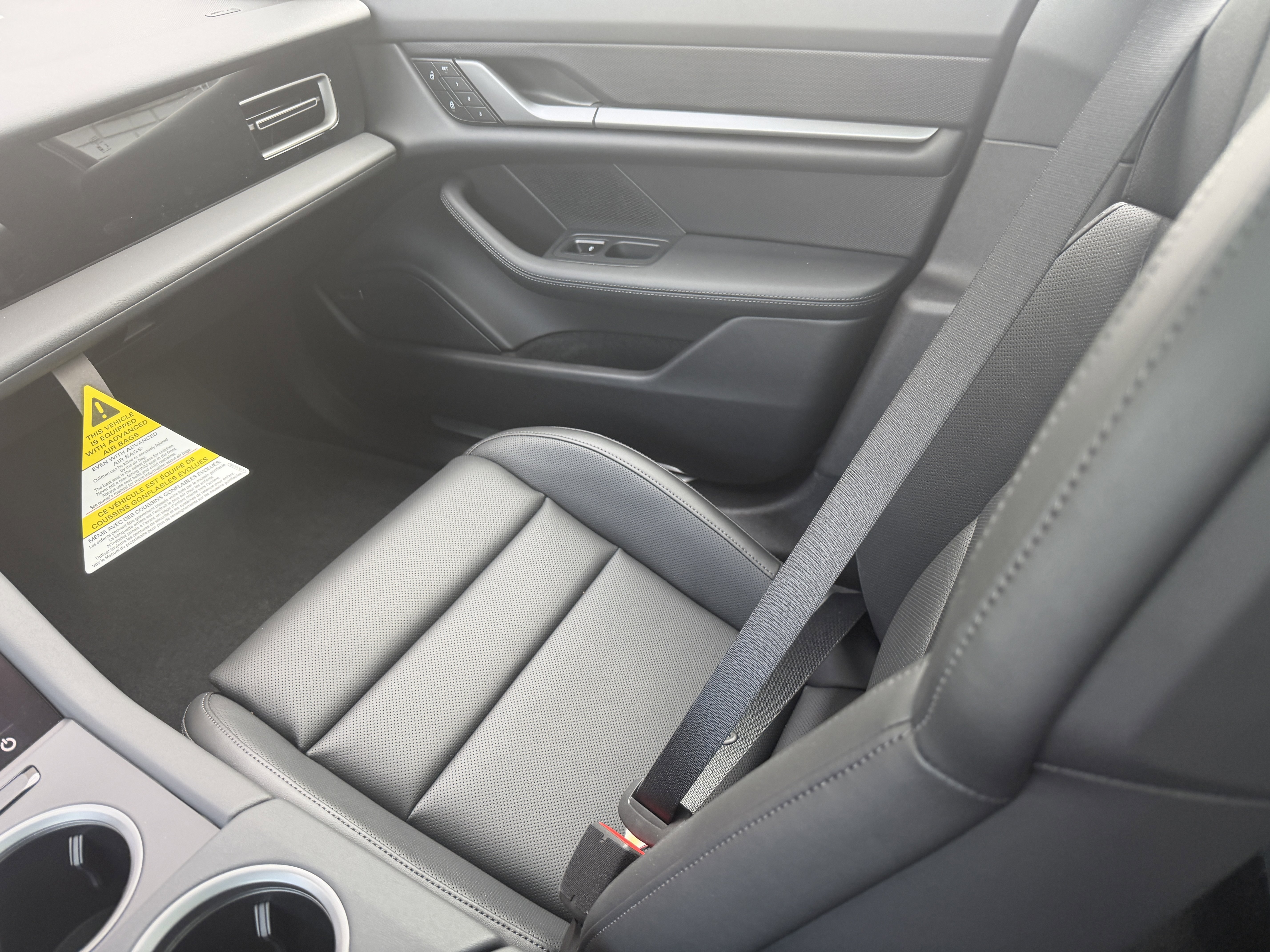 New 2026 Porsche Taycan RWD image 18