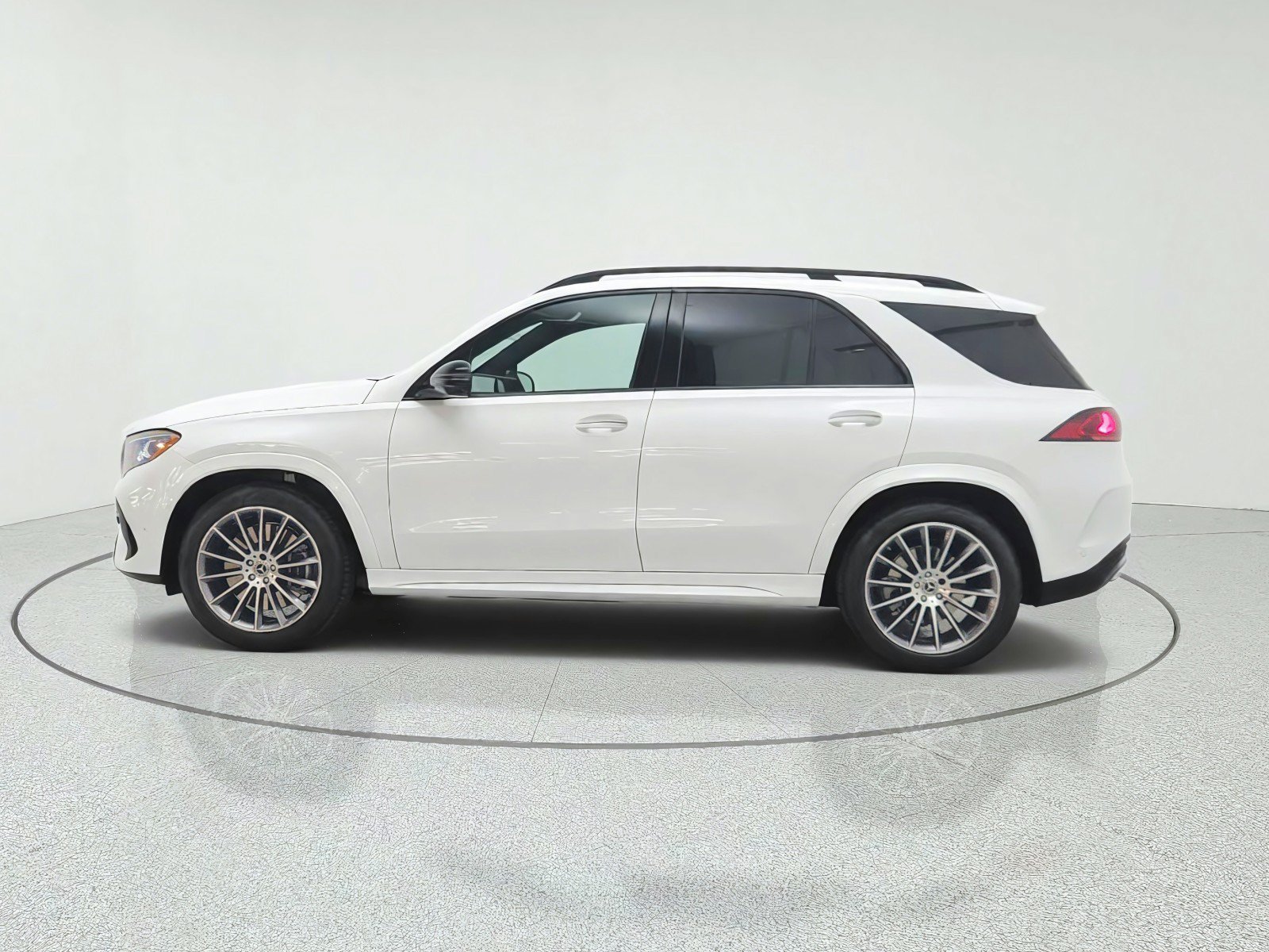 New 2027 Mercedes-Benz GLE 450 4MATIC image 8