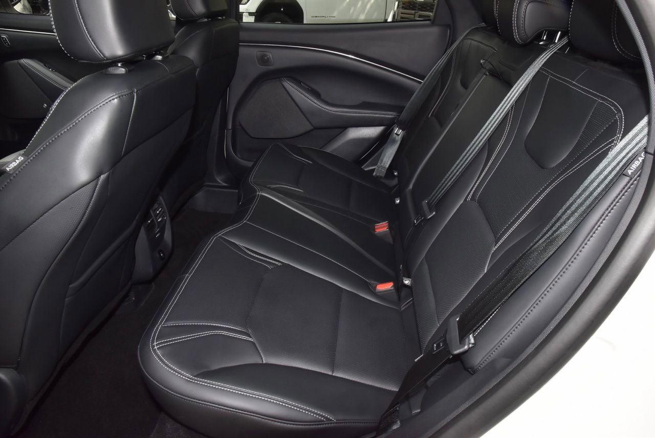 Certified 2025 Ford Mustang Mach-E Premium image 14