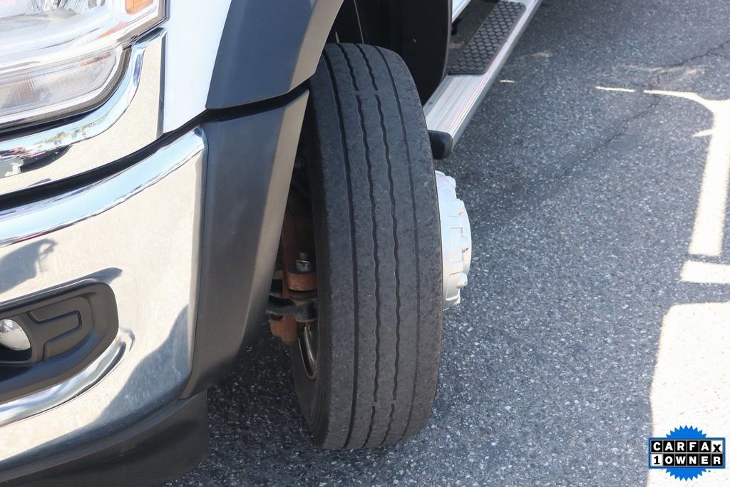 Used 2022 RAM 5500 Tradesman image 37