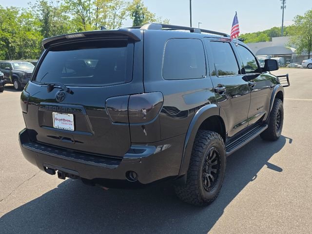 Used 2018 Toyota Sequoia TRD Sport AWD/4WD image 6