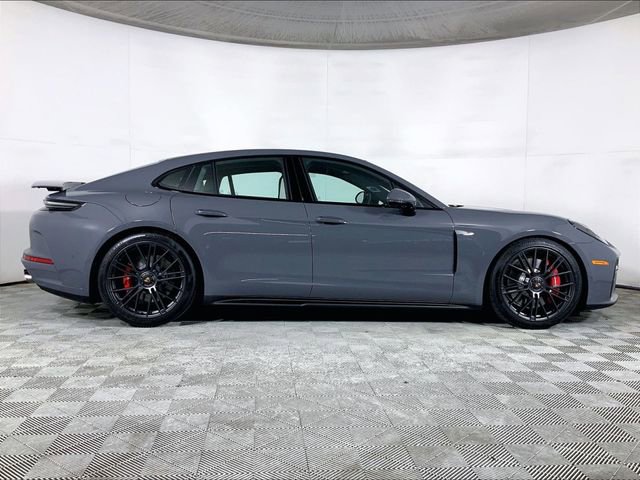 New 2026 Porsche Panamera GTS image 8