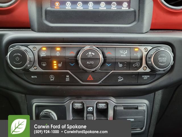 Used 2019 Jeep Wrangler Unlimited Rubicon w/ Cold Weather Group image 33