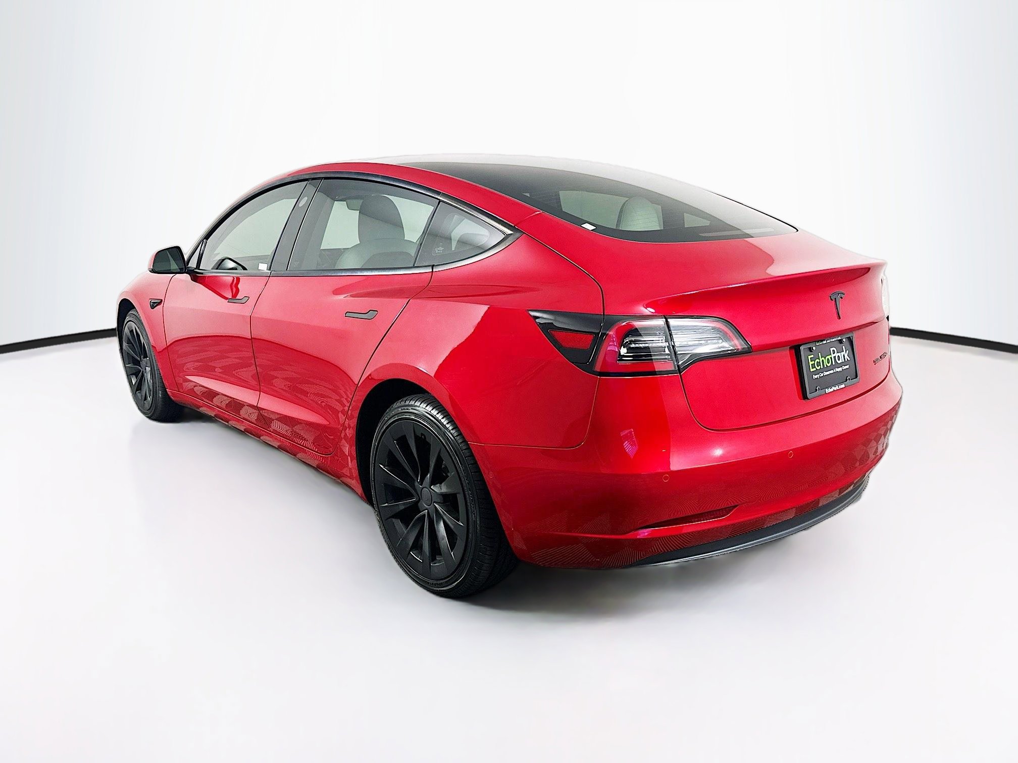 Used 2022 Tesla Model 3 Long Range AWD/4WD image 5