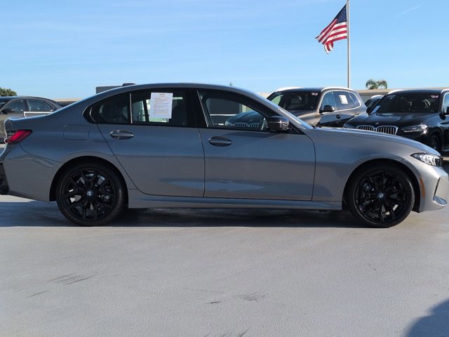 Used 2025 BMW 330i xDrive 330i xDrive w/ M Sport Package image 4