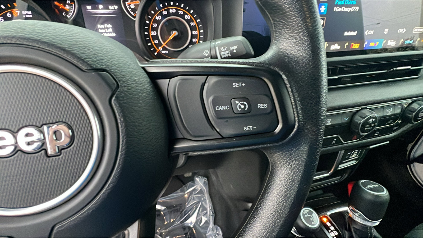 Used 2024 Jeep Gladiator Sport image 28