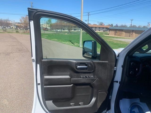 Used 2024 Chevrolet Silverado 2500 W/T image 12