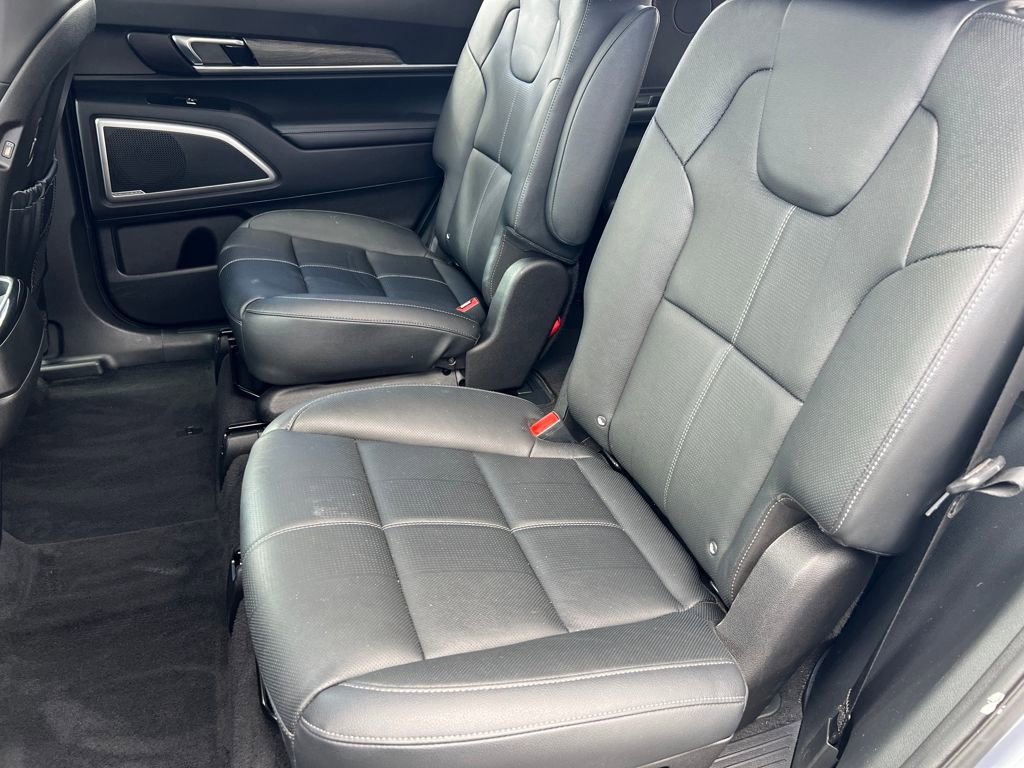 Used 2022 Kia Telluride EX w/ EX Premium Package image 14