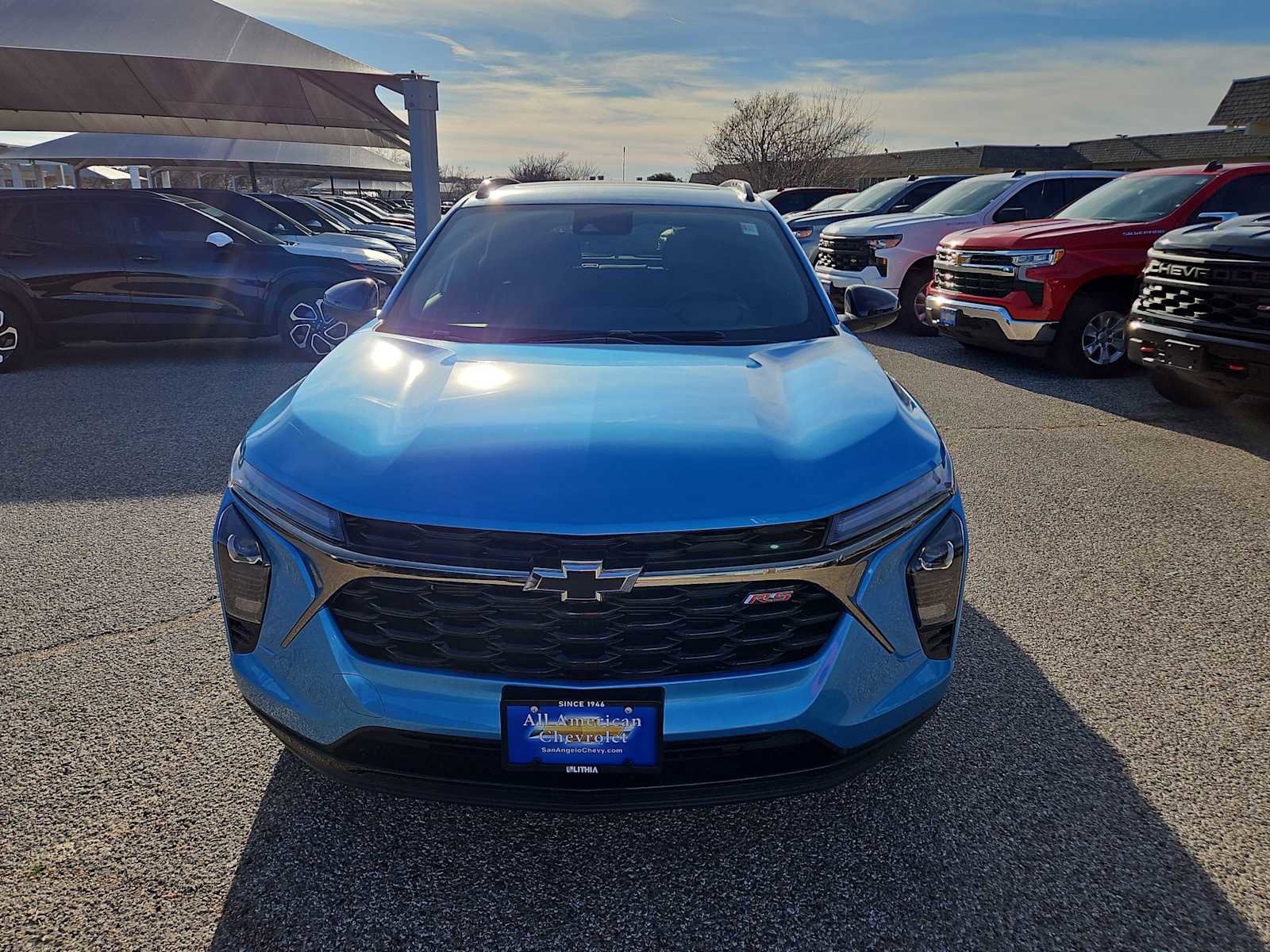 New 2026 Chevrolet Trax RS w/ Sunroof Package FWD image 3